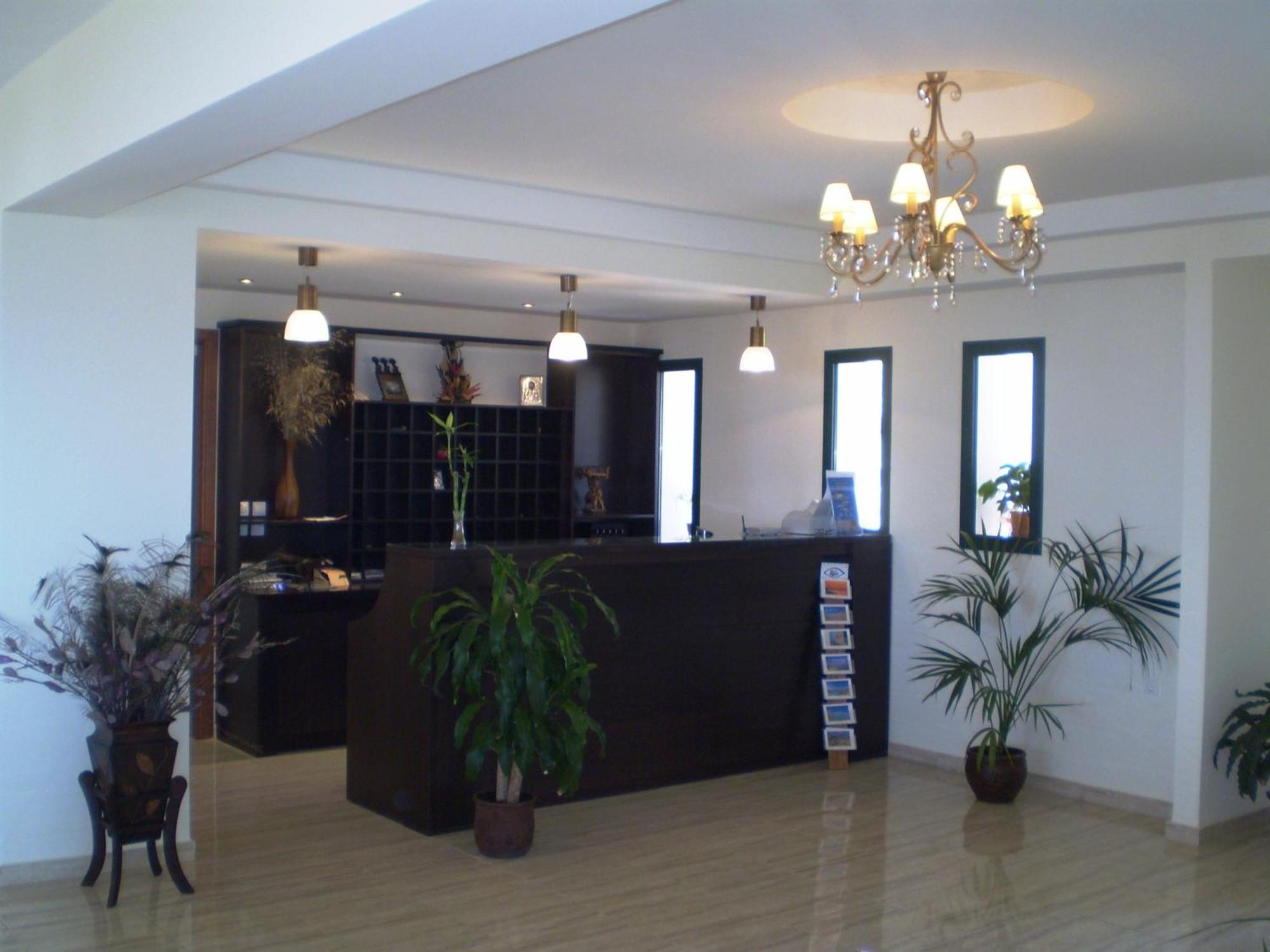 Roubini Apartments Falasarna Dış mekan fotoğraf